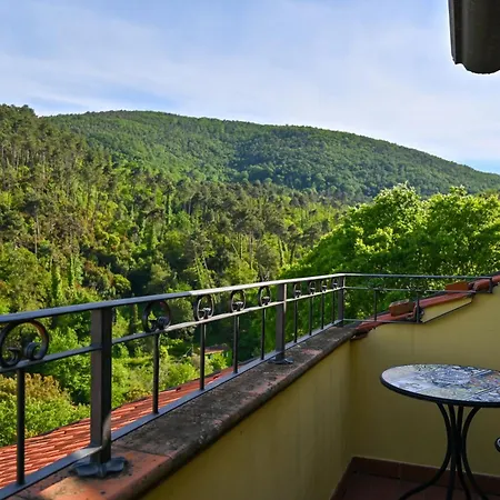 Casa E Mansarda Delle Mura