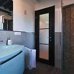 Casa E Mansarda Delle Mura Daire Ameglia