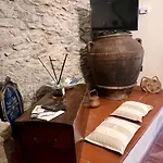 Casa E Mansarda Delle Mura Daire *
