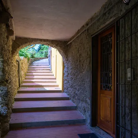 Casa E Mansarda Delle Mura דירה אמליה