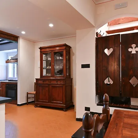 Casa E Mansarda Delle Mura Apartman Ameglia