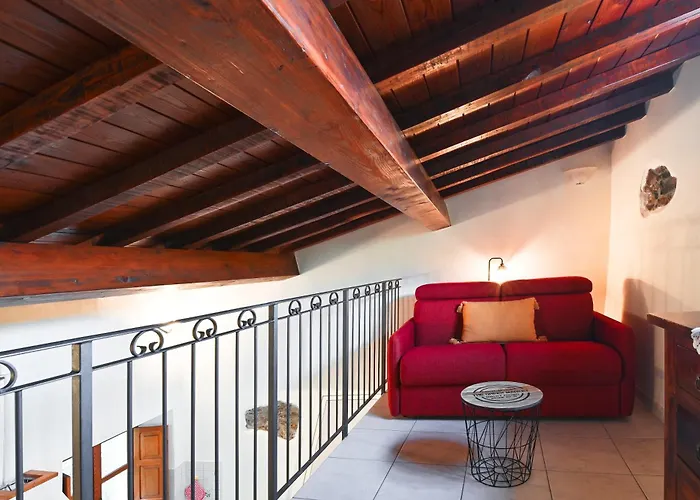 Casa E Mansarda Delle Mura * Амелия