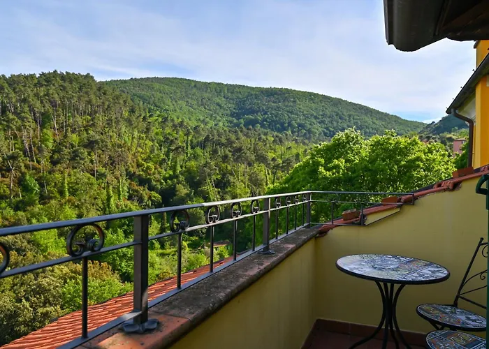 Casa E Mansarda Delle Mura