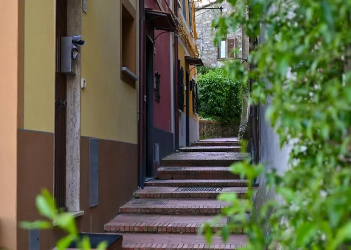 Casa E Mansarda Delle Mura Апартаменты Амелия