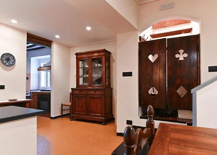 Casa E Mansarda Delle Mura Апартаменты Амелия